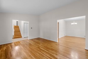 06. Pine Valley Dr .jpg