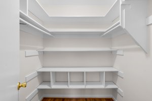 19. Pine Valley Dr .jpg