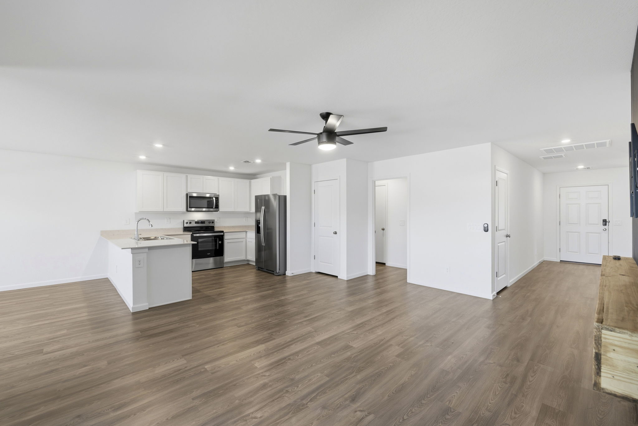 Living Room 4