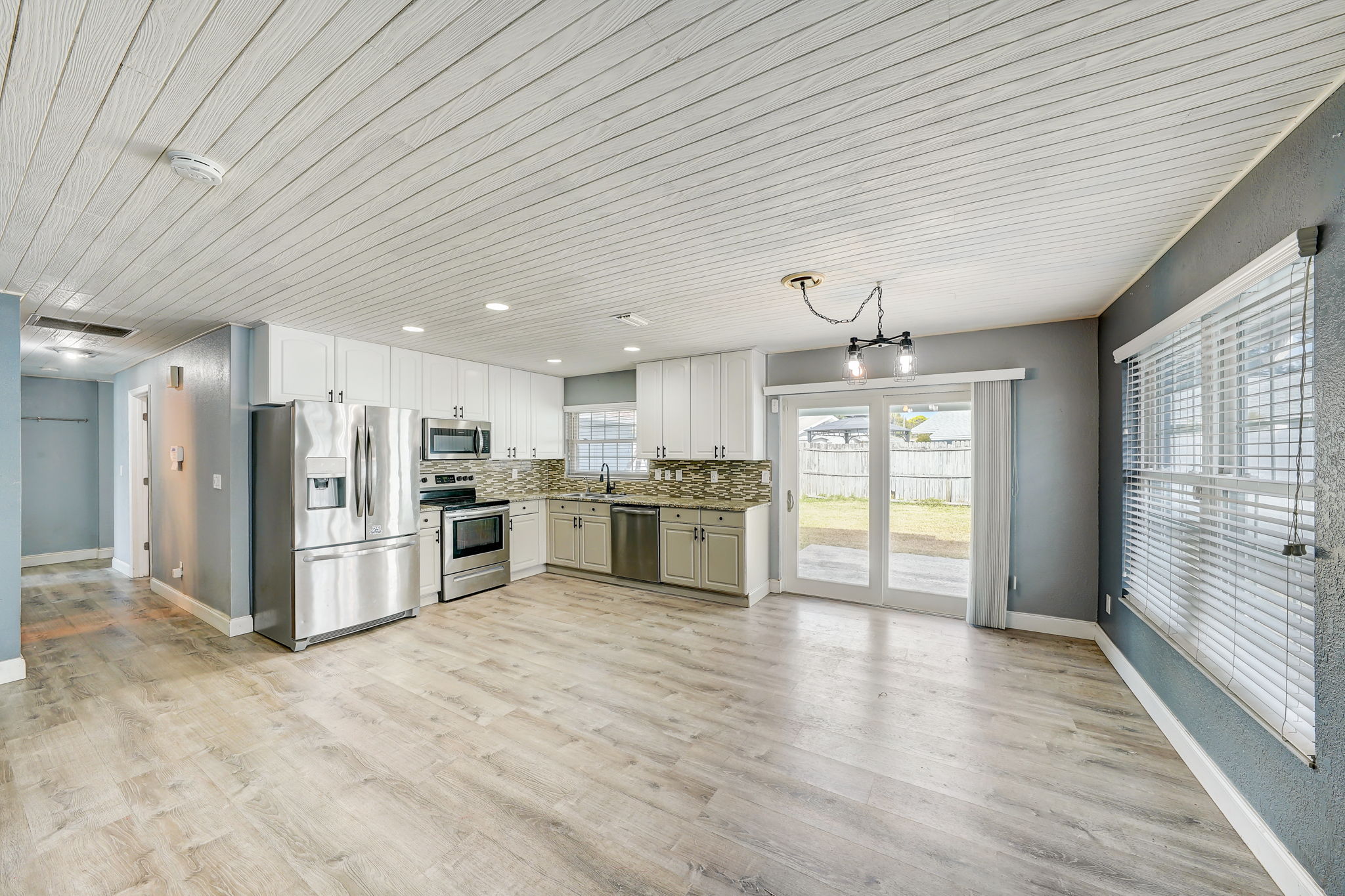 Dunnett Ave N-011