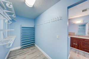 Dunnett Ave N-031