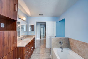 Dunnett Ave N-029