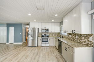Dunnett Ave N-013