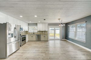 Dunnett Ave N-010