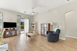 Living Room (3)