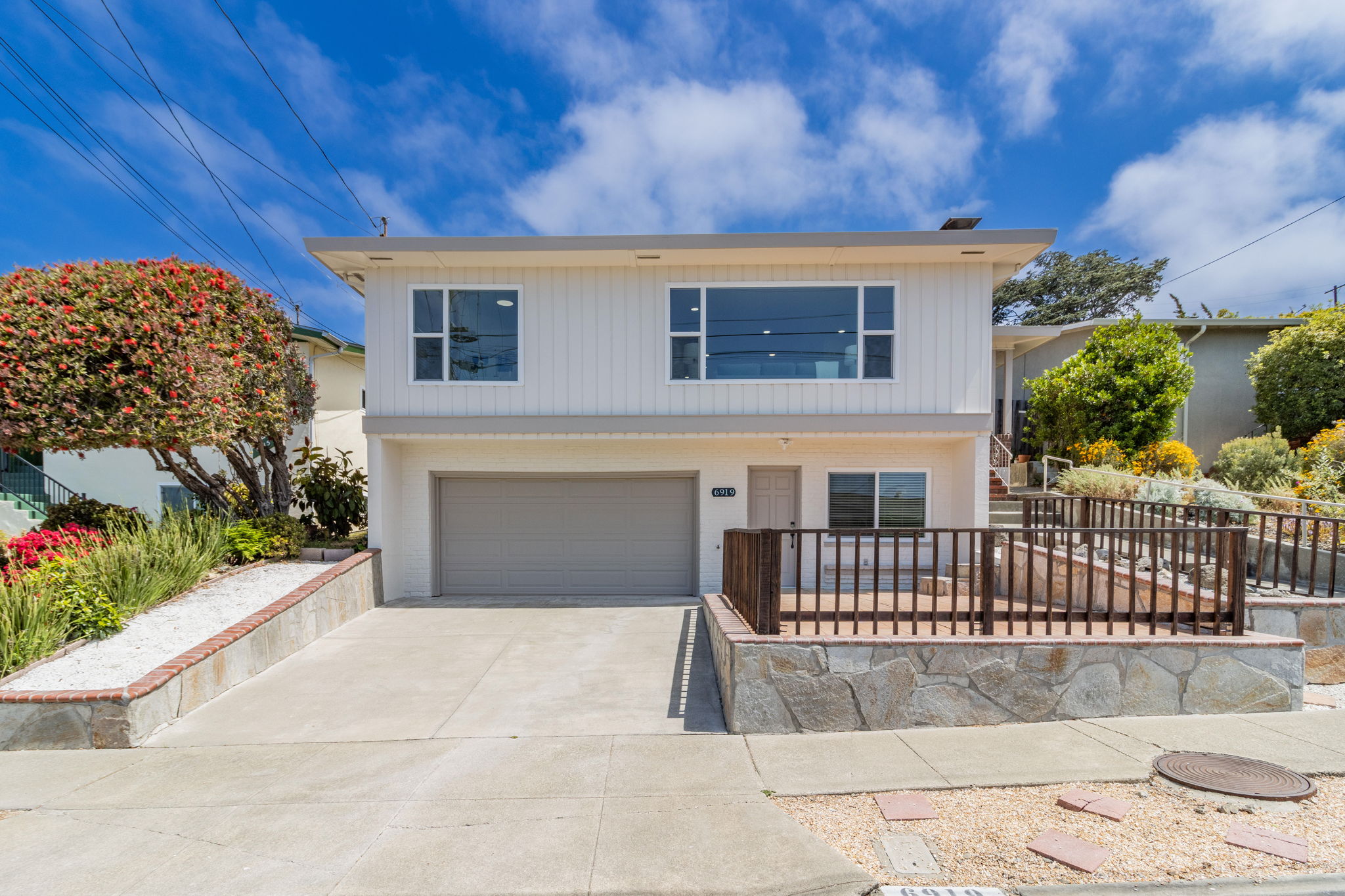 001_6919 Wilson Way