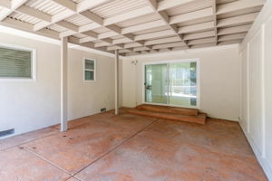 053_6919 Wilson Way