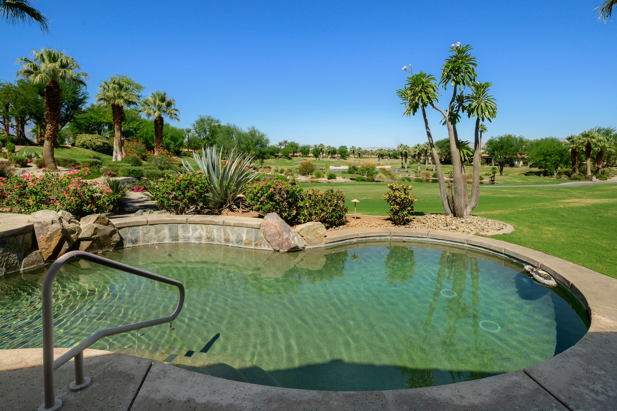 692 Mission Creek Dr, Palm Desert, CA 92211 One Point Media Group