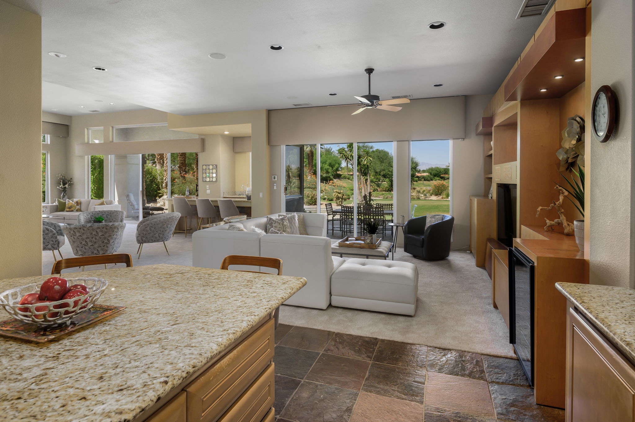  692 Mission Creek Dr, Palm Desert, CA 92211, US Photo 24