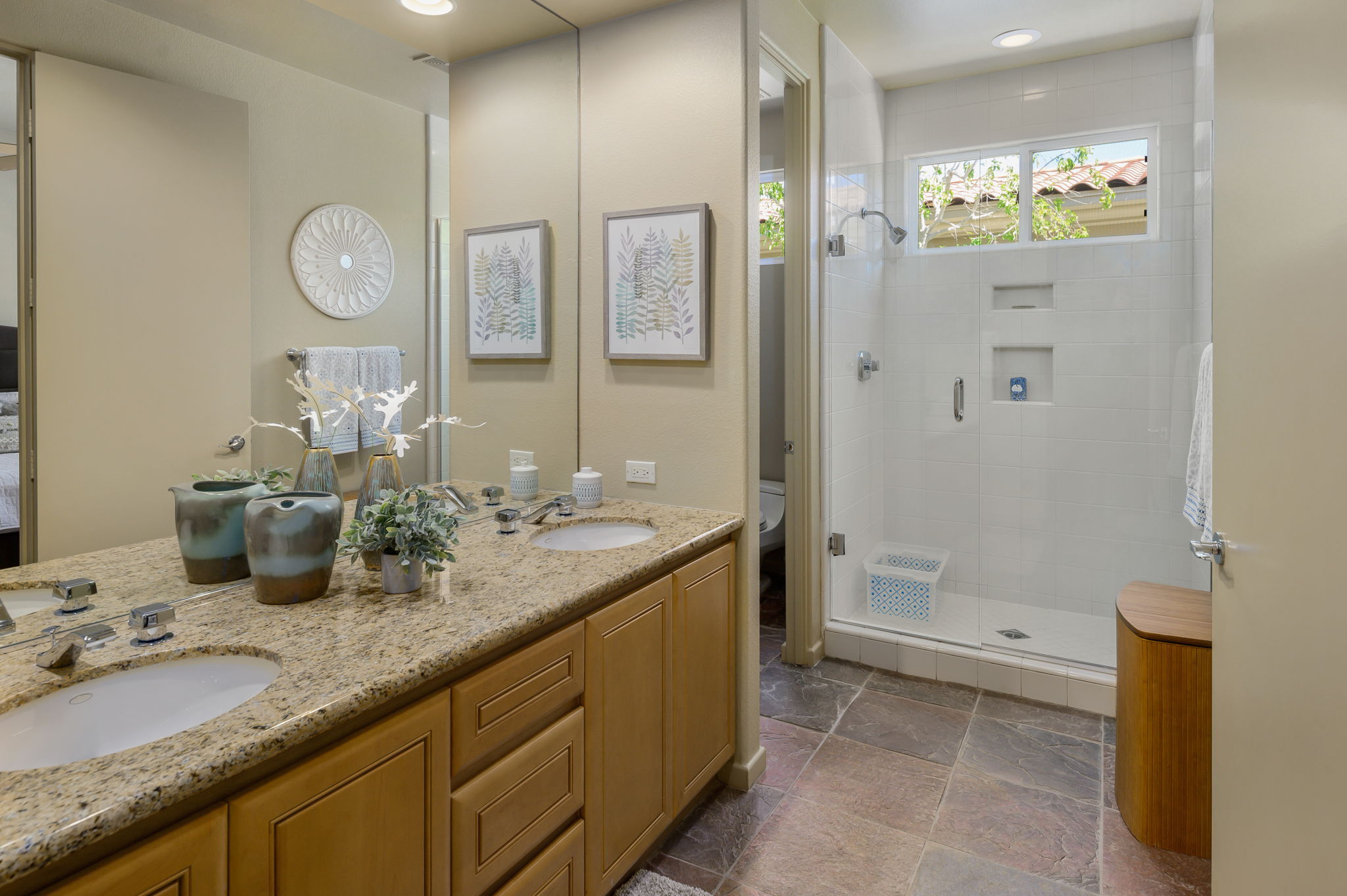  692 Mission Creek Dr, Palm Desert, CA 92211, US Photo 45