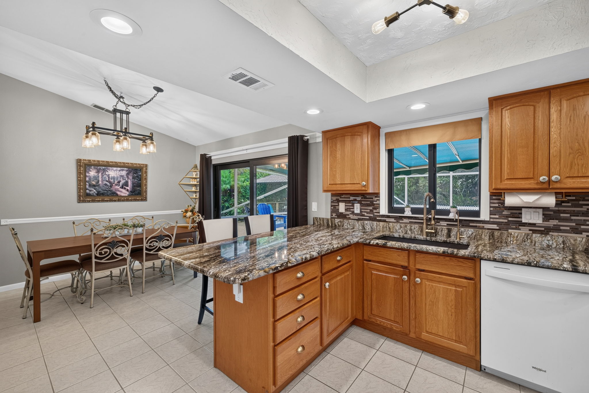 Kitchen 4 of 4