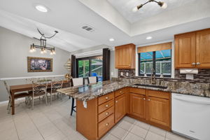 Kitchen 4 of 4