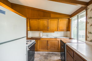 6920 NW 78th St-12