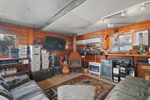  Photo 45