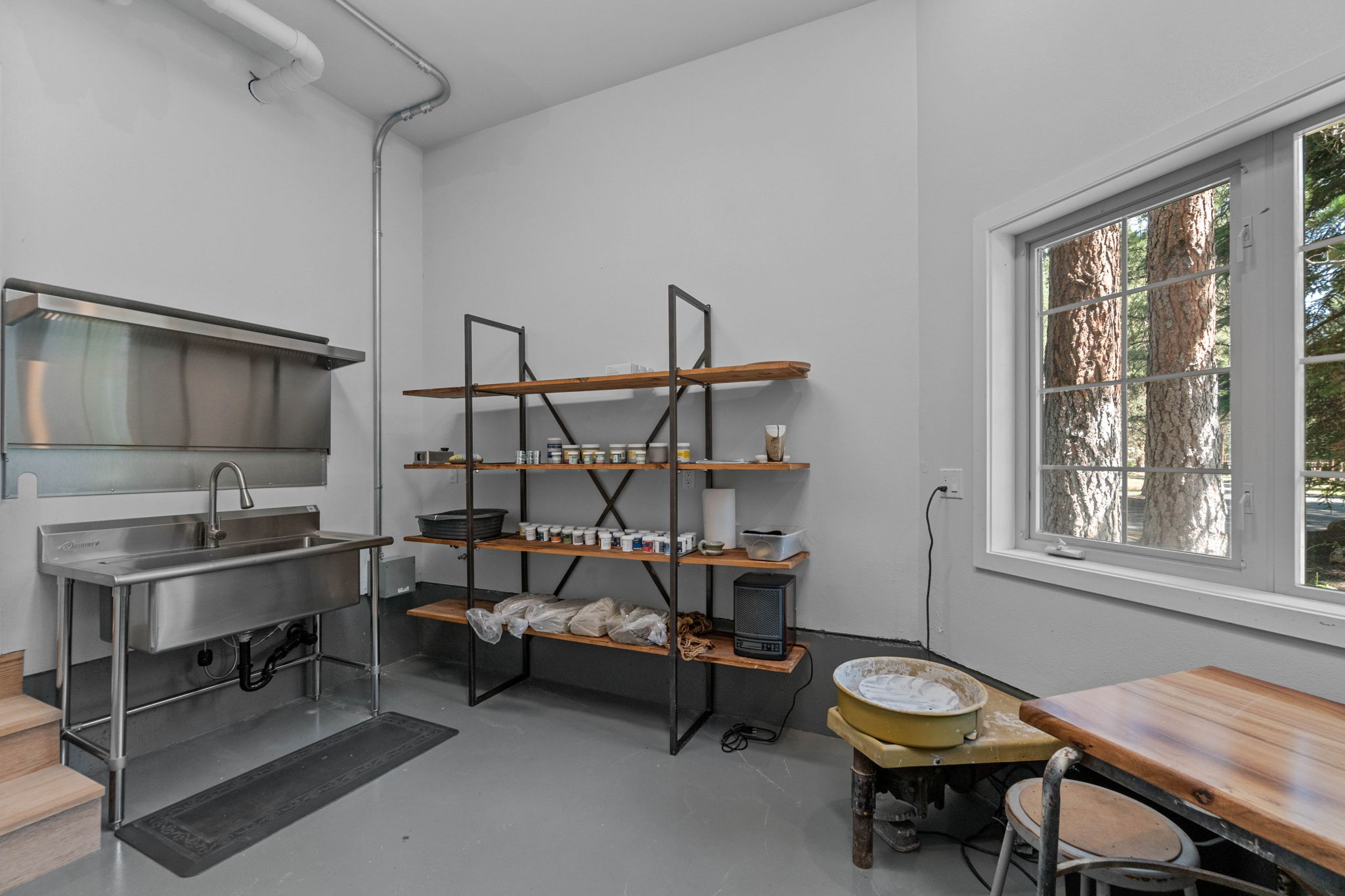 Pottery room with commercial utility sink