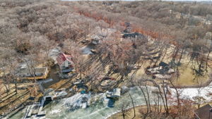  Photo 48