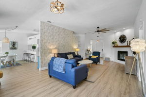 6924 34th Ave W-17