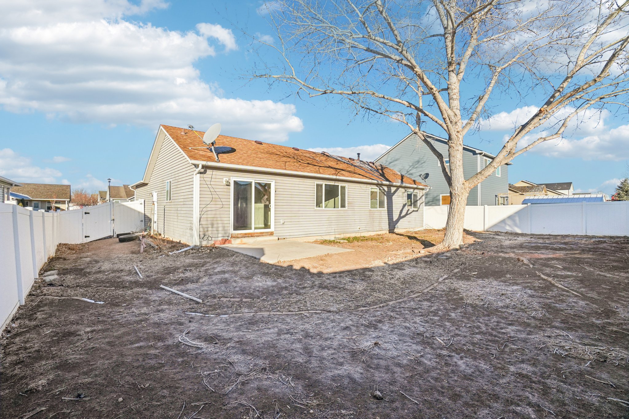 Lee St-S2201-034.jpg