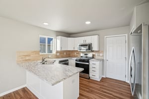 Lee St-S2201-014.jpg