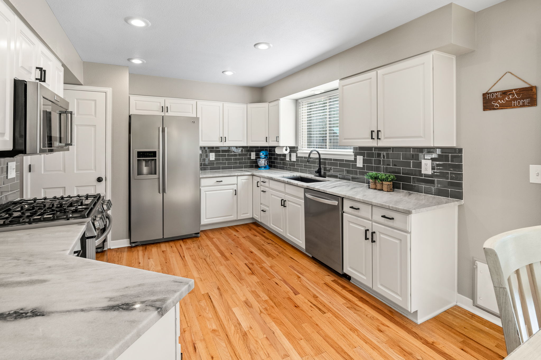 Kitchen 1