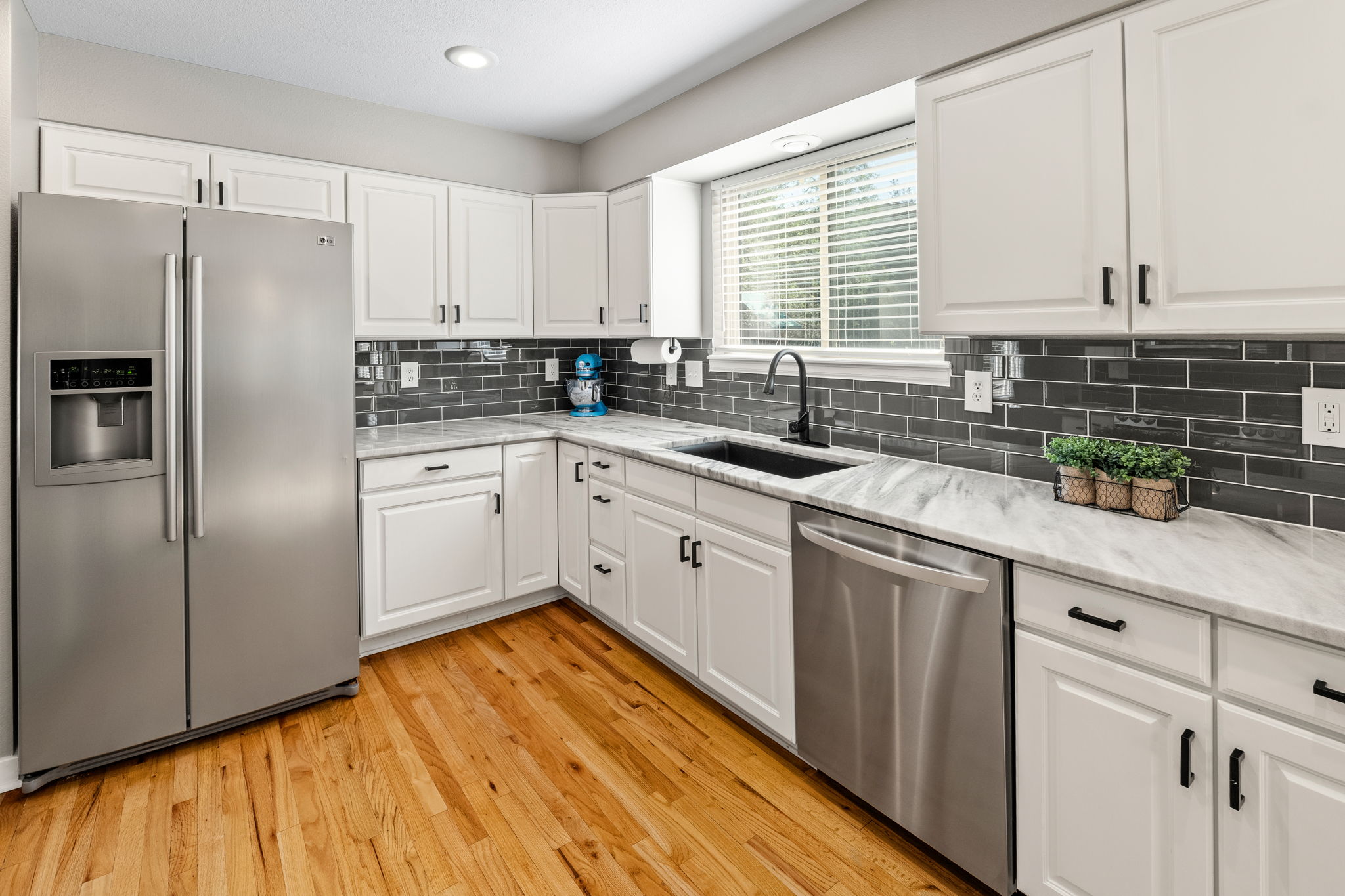 Kitchen 4