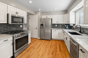 Kitchen 5