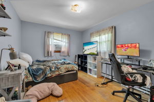  Photo 49