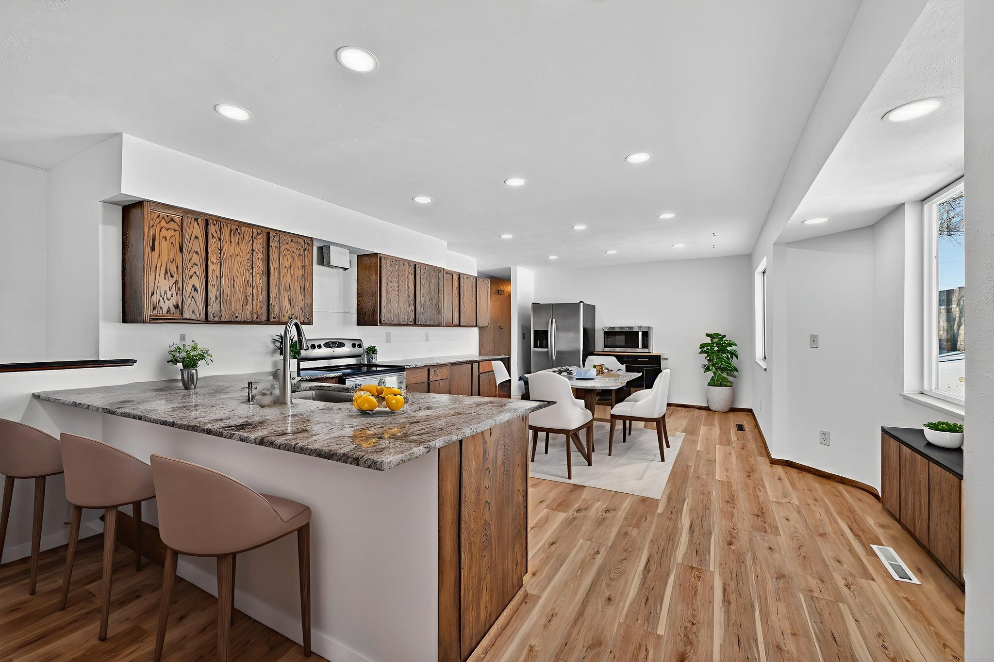 BCM_3166 virtually staged.jpeg