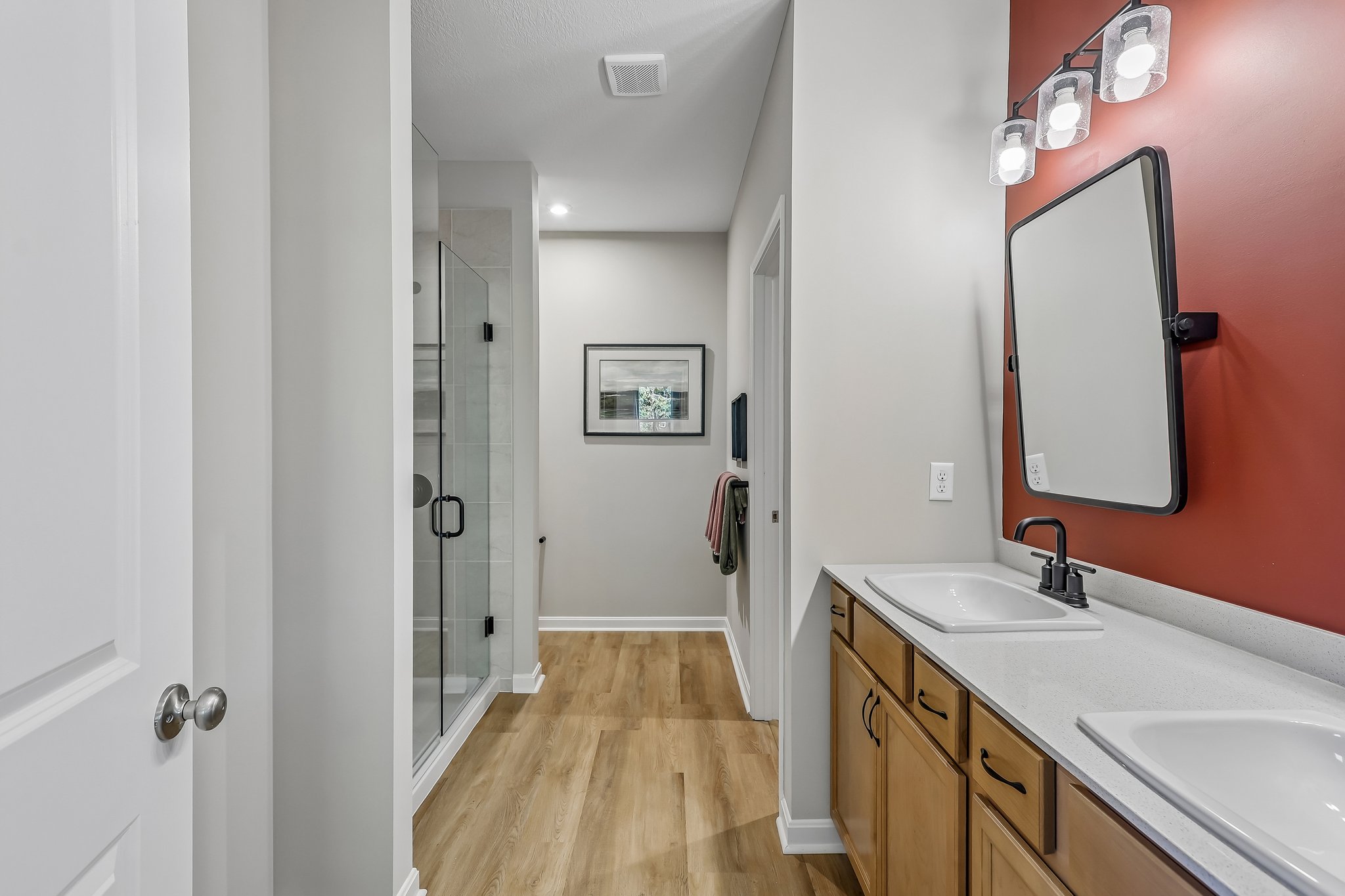 Owen Dr-S0306-046.jpg