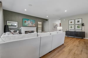 Owen Dr-S0306-014.jpg
