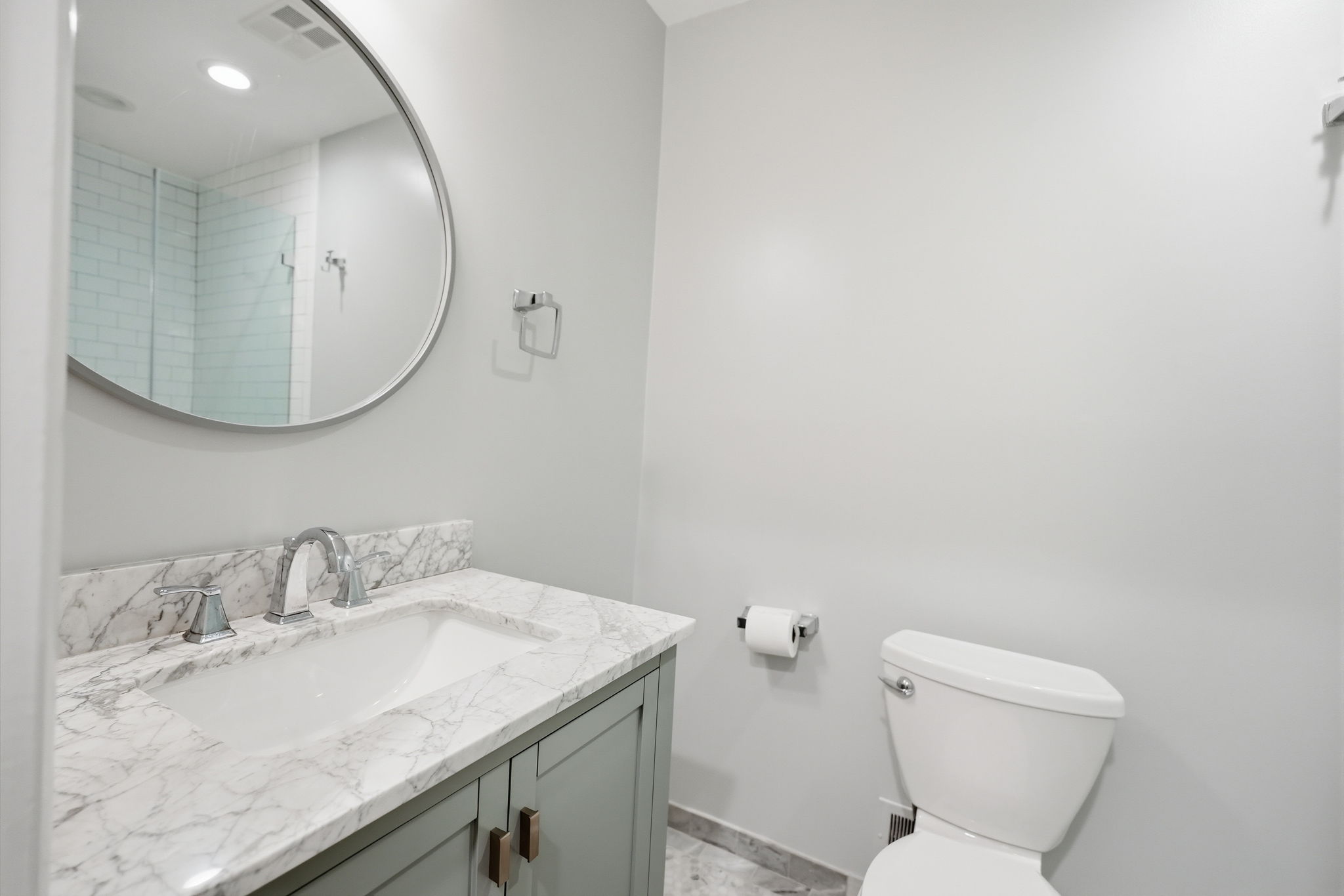 Ensuite Bath #2