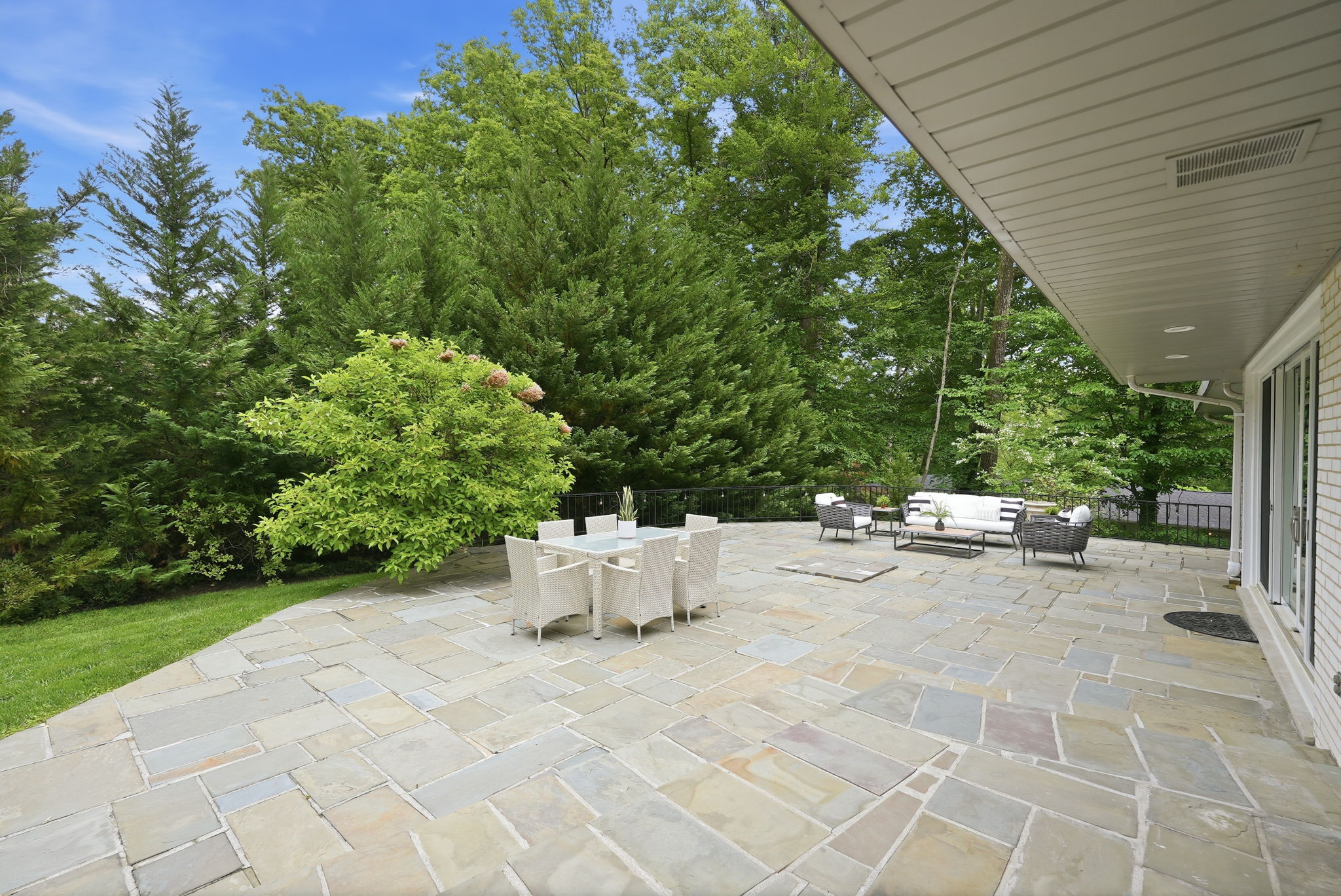 Rear Entertainment Patio