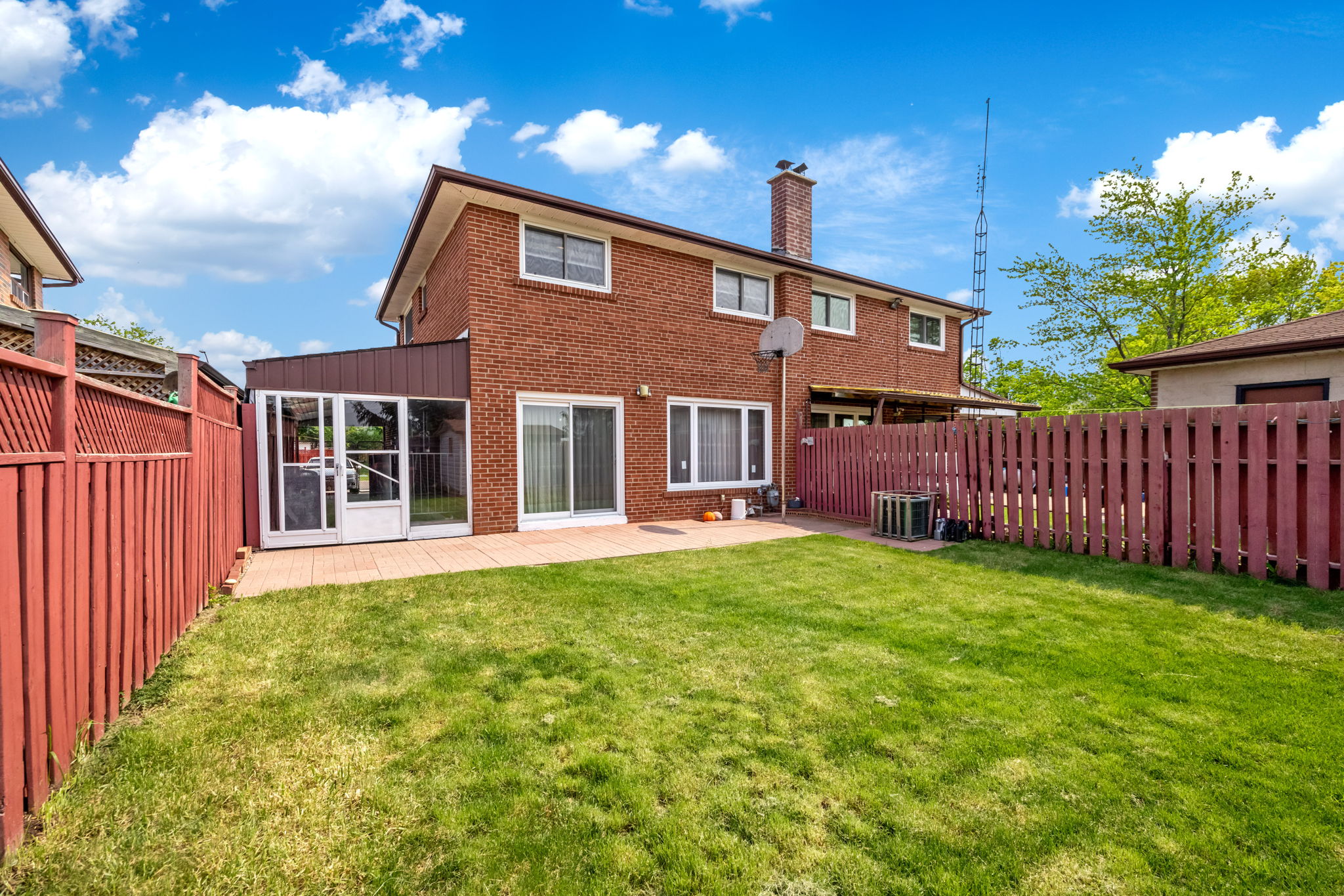 Mississauga property showcase — delivered property photograph 25