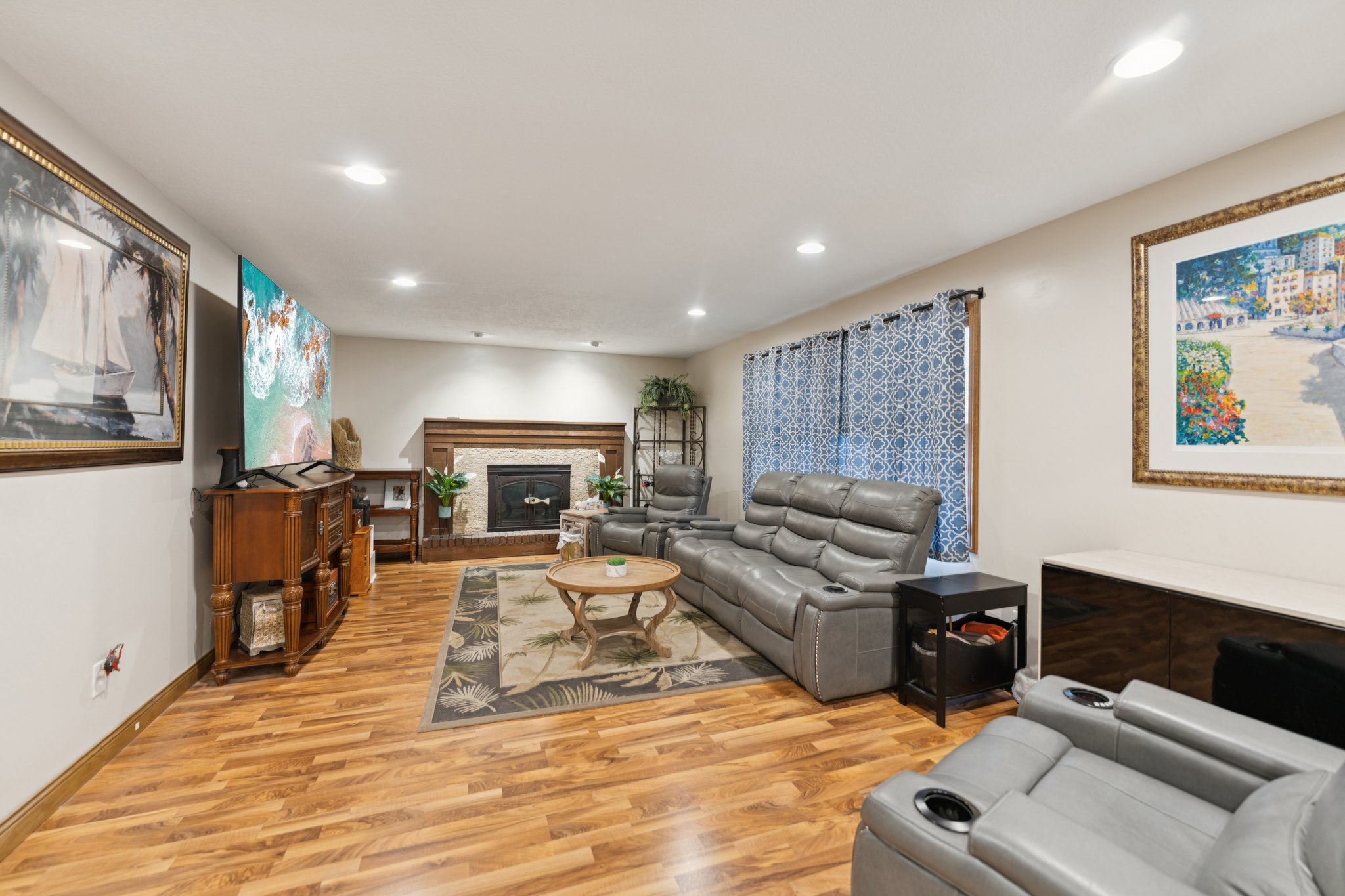 Firestone Rd-S0311-009.jpg