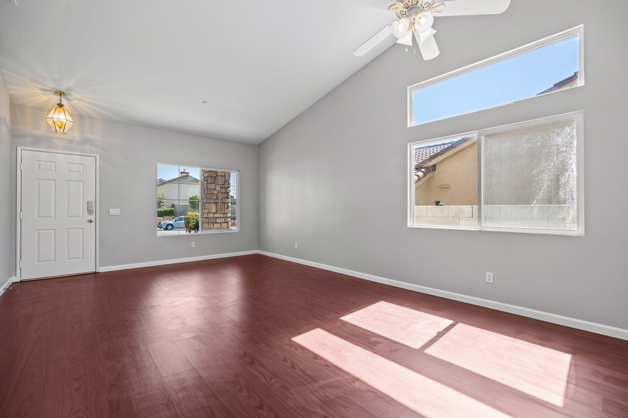 6930 Janet St, Fontana, CA 92336, USA Photo 6