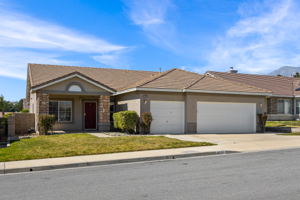 6930 Janet St, Fontana, CA 92336, USA Photo 1