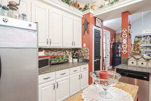 6932 Spring Dr, Raleigh, NC 27613, USA Photo 21