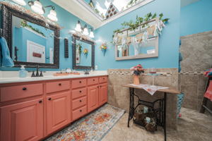 6932 Spring Dr, Raleigh, NC 27613, USA Photo 28