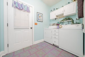 6932 Spring Dr, Raleigh, NC 27613, USA Photo 38