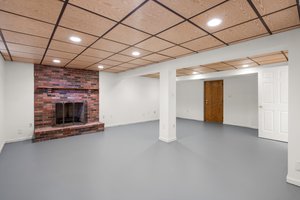 Lower Level Recreation Room