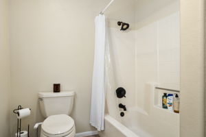  Photo 34
