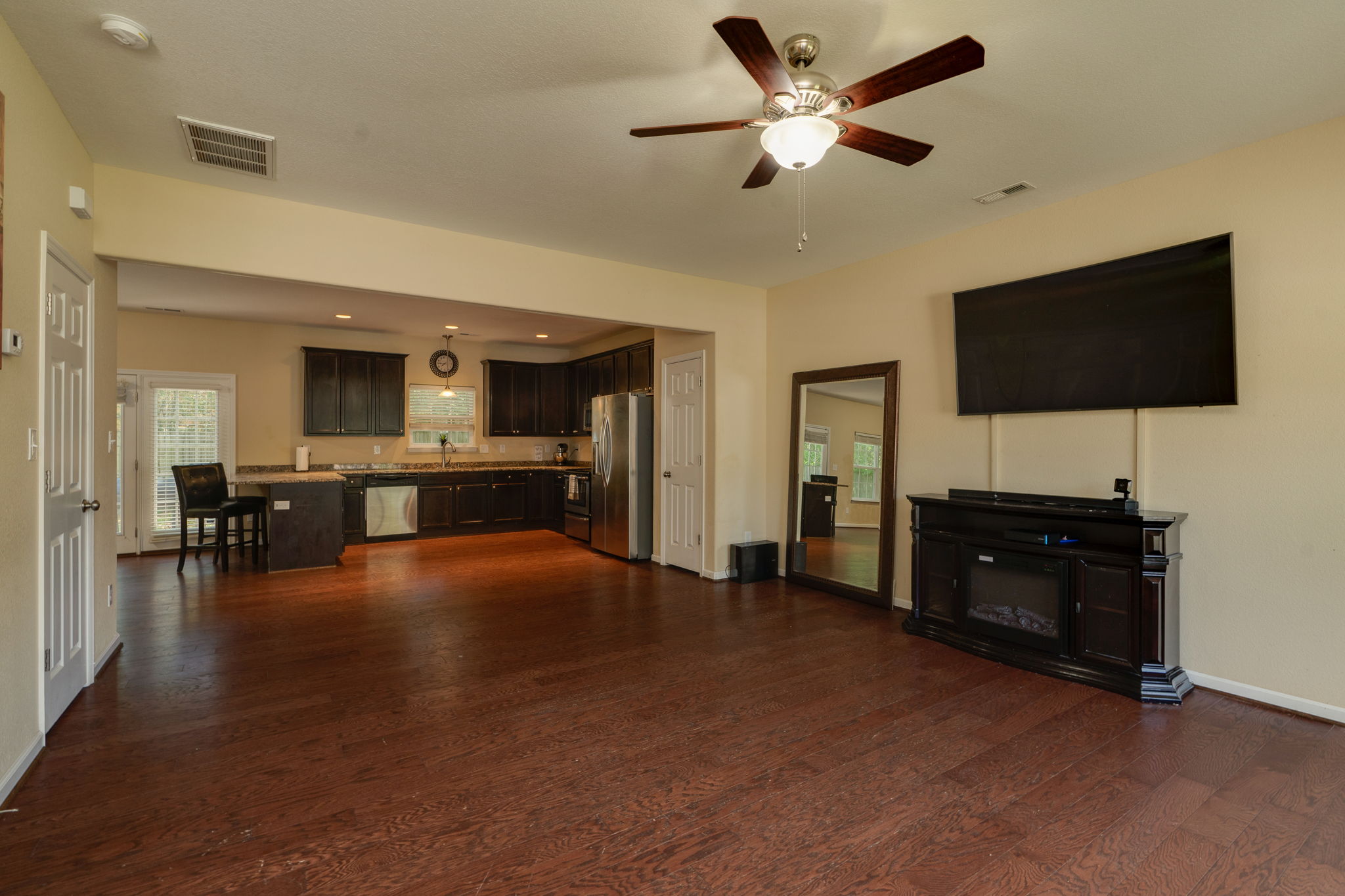 6936 Gregory Dr, Norfolk, VA 23513, USA Photo 6