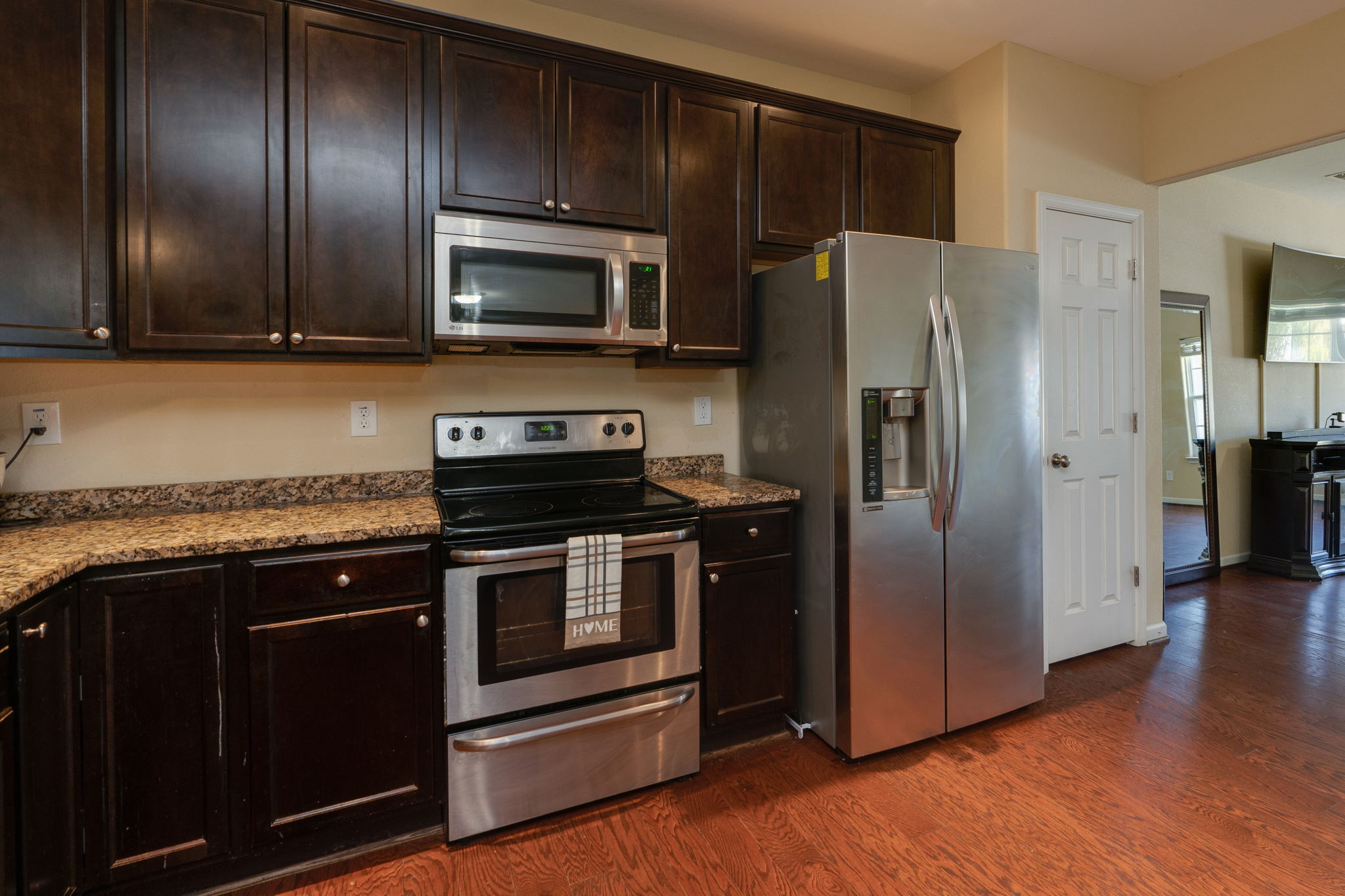 6936 Gregory Dr, Norfolk, VA 23513, USA Photo 9