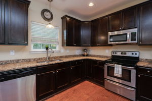 6936 Gregory Dr, Norfolk, VA 23513, USA Photo 7