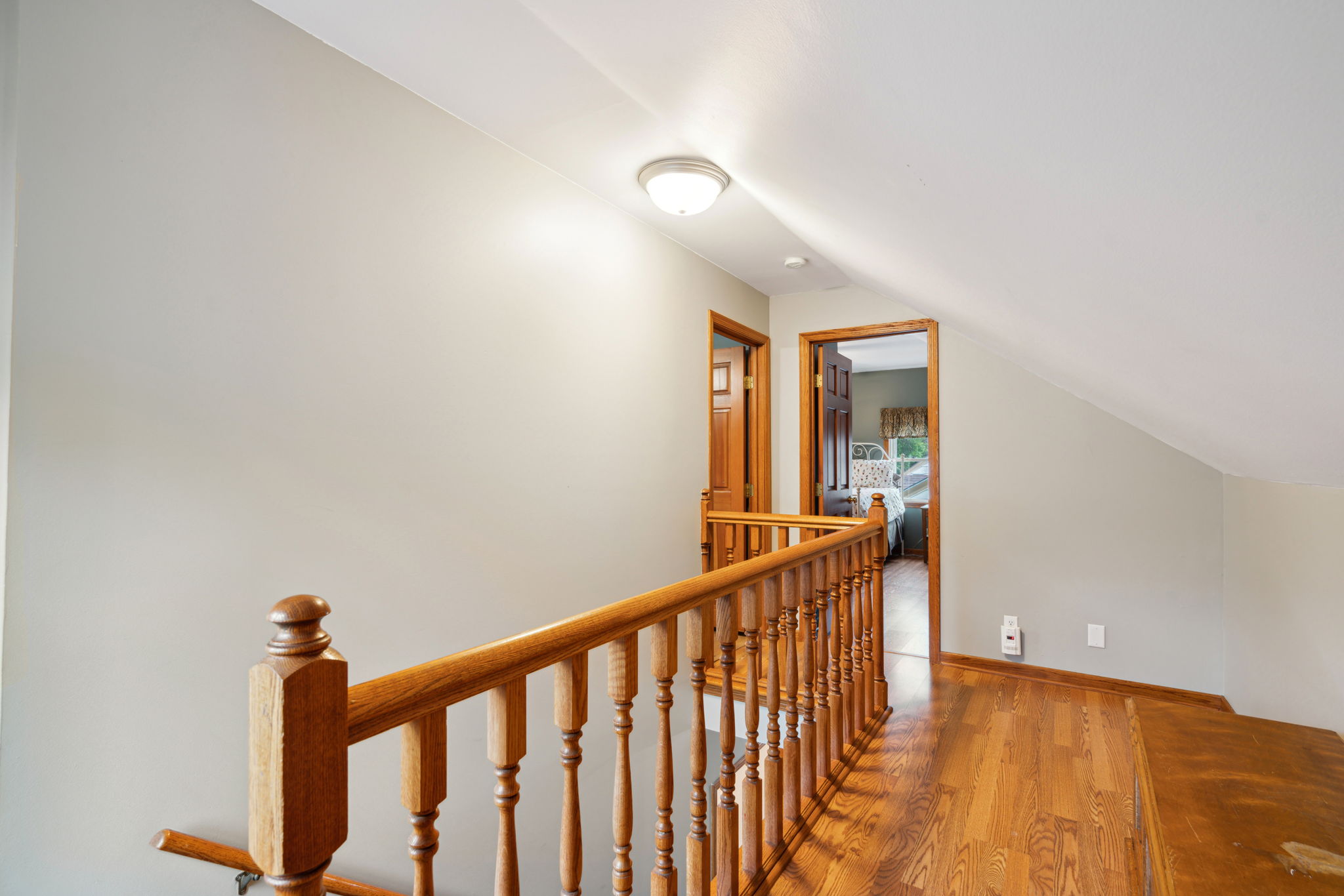 24_Interior