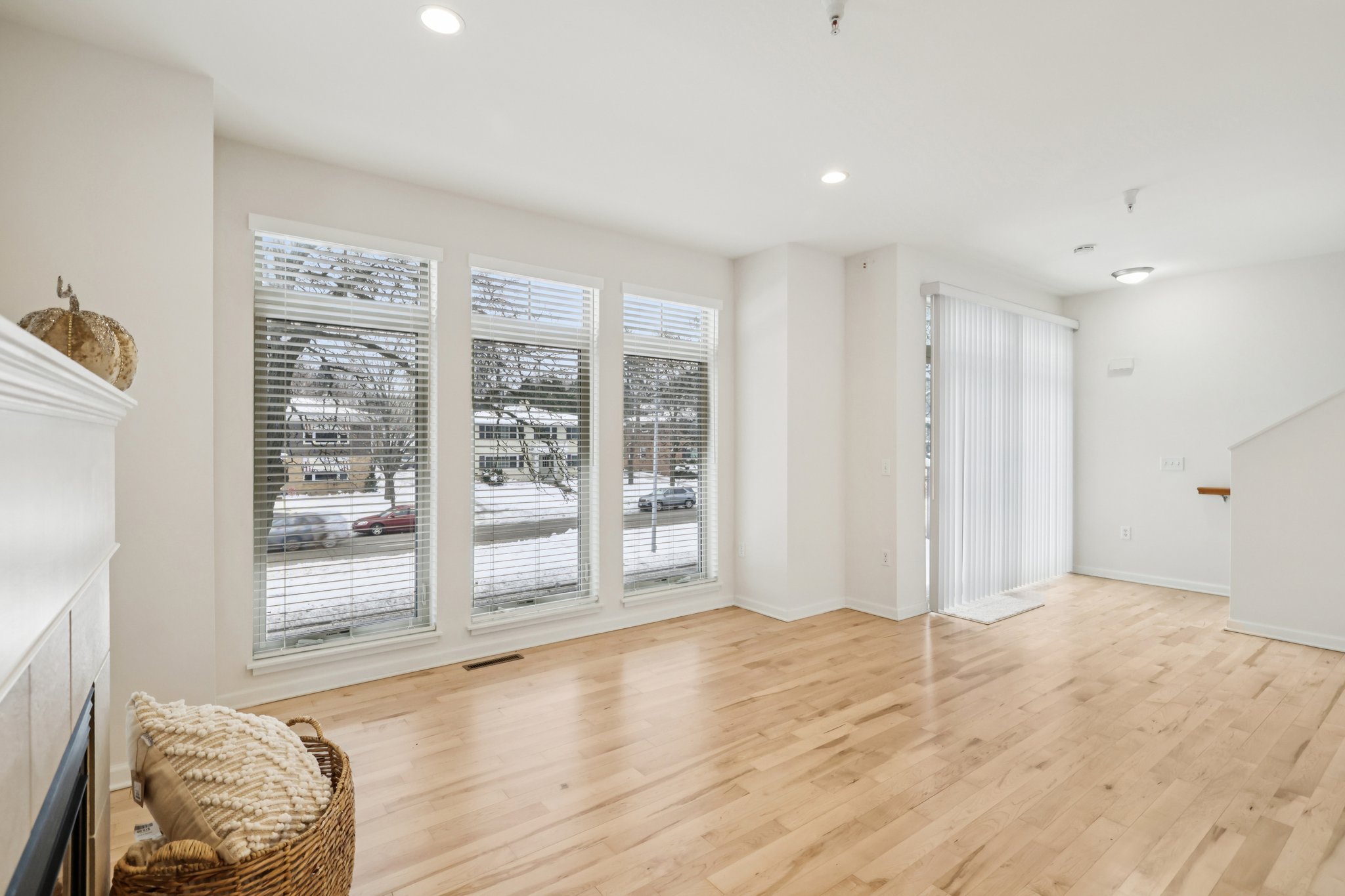 N Midvale Blvd-S0412-012.jpg