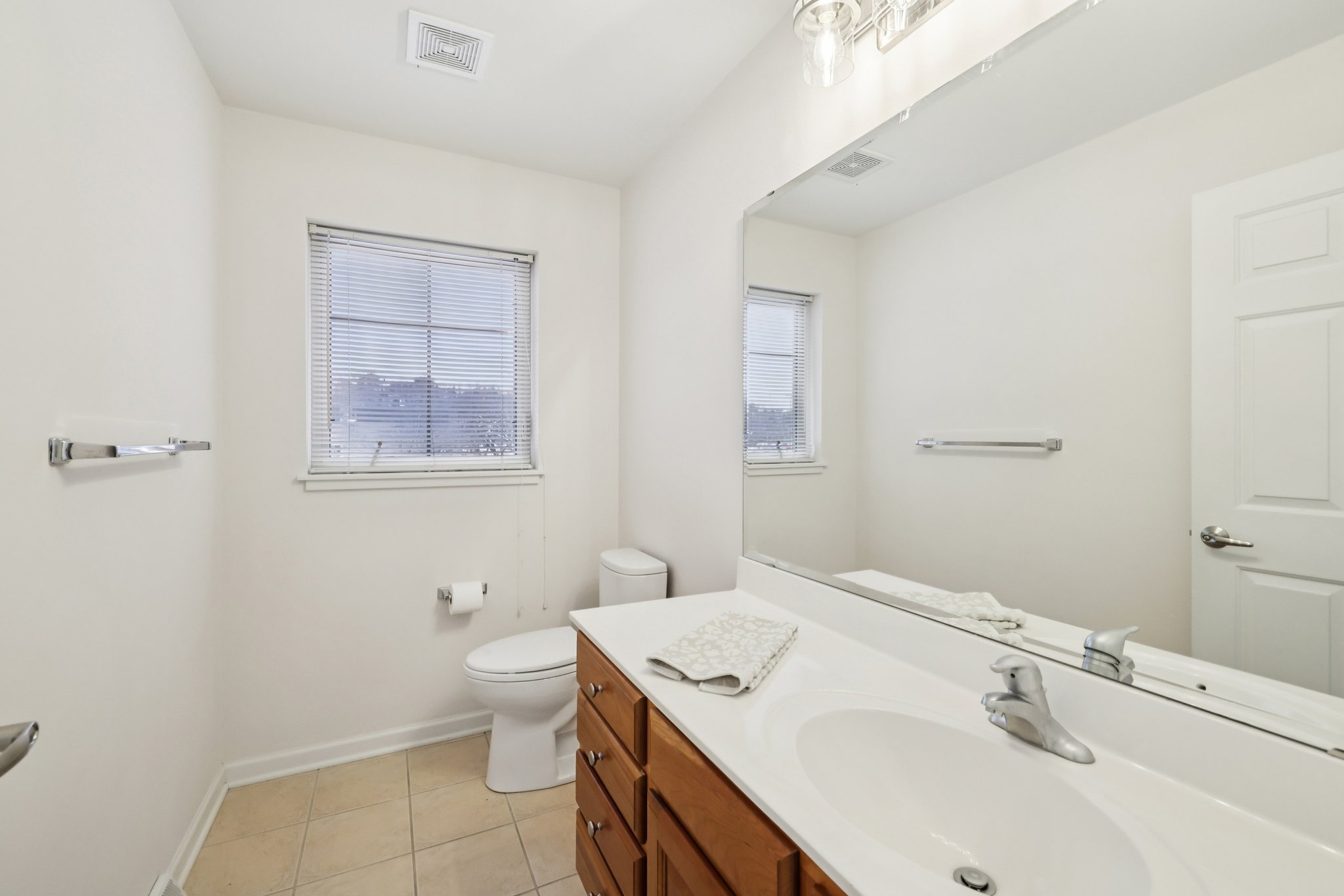 N Midvale Blvd-S0412-028.jpg