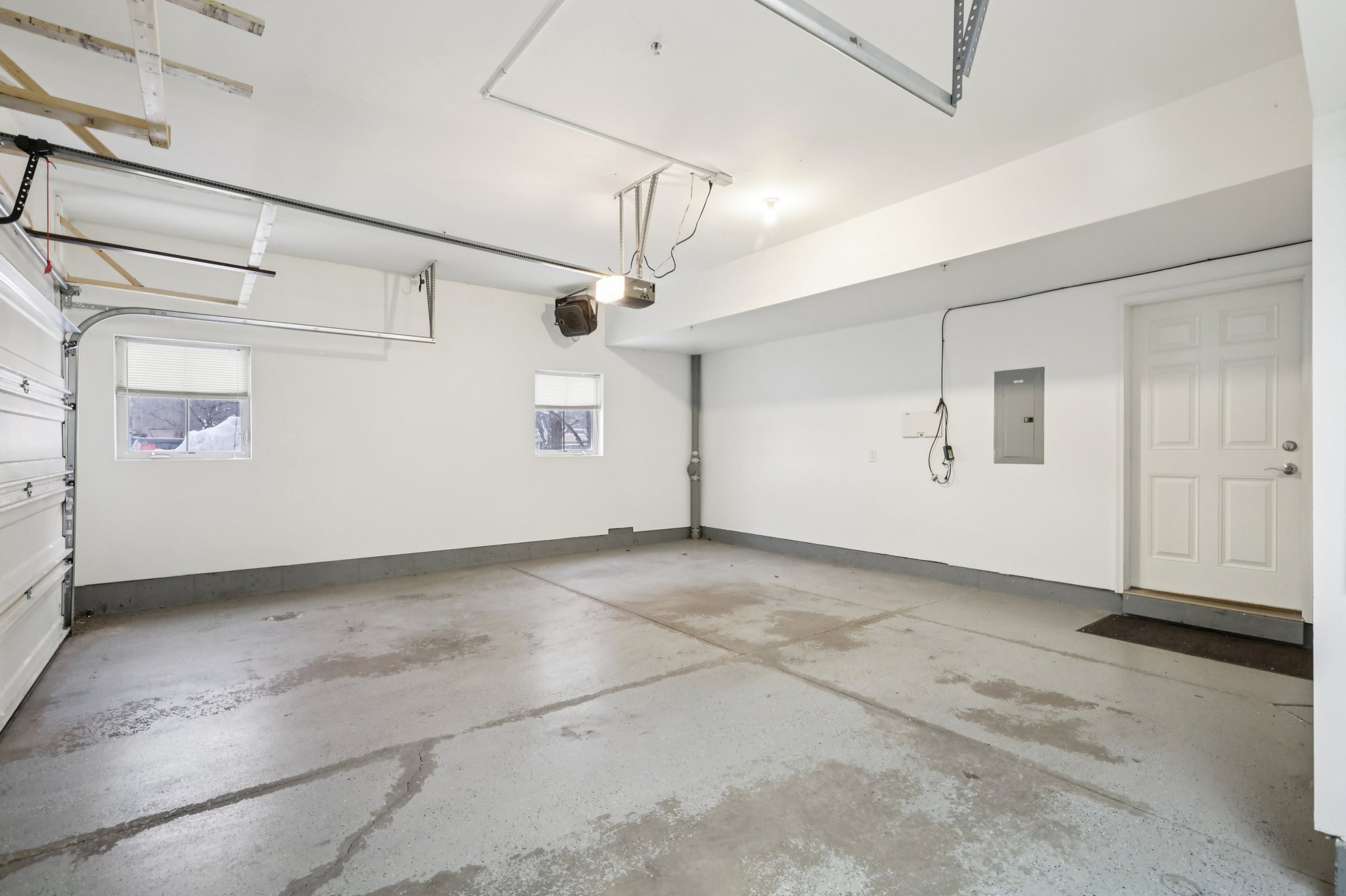 N Midvale Blvd-S0412-055.jpg