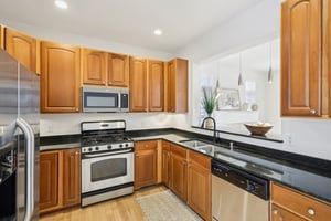 N Midvale Blvd-S0412-022.jpg