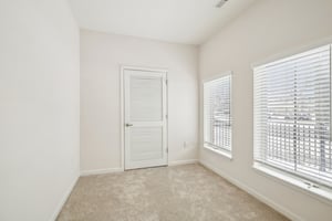 N Midvale Blvd-S0412-049.jpg